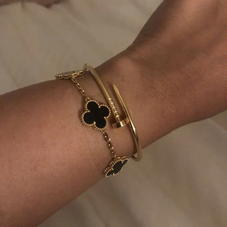 CLOVER | Gold Bracelet